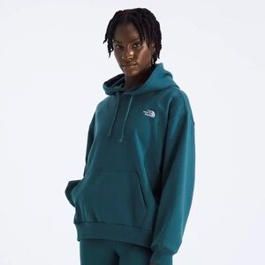 The North Face Women’s Pullover Hoodie